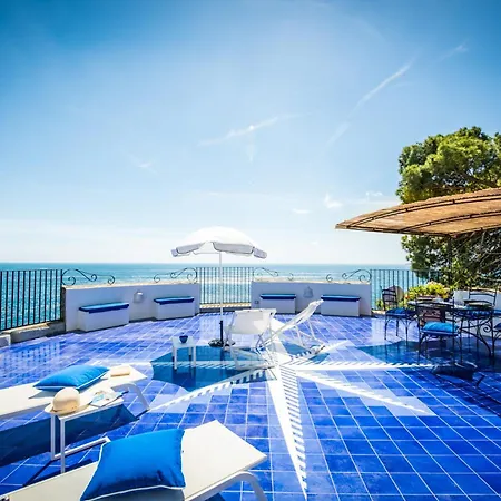 Villa Torre Trasita Luxury Suites