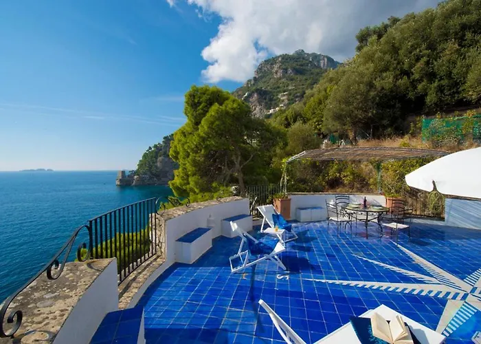 Гостевой дом Villa Torre Trasita Luxury Suites Позитано