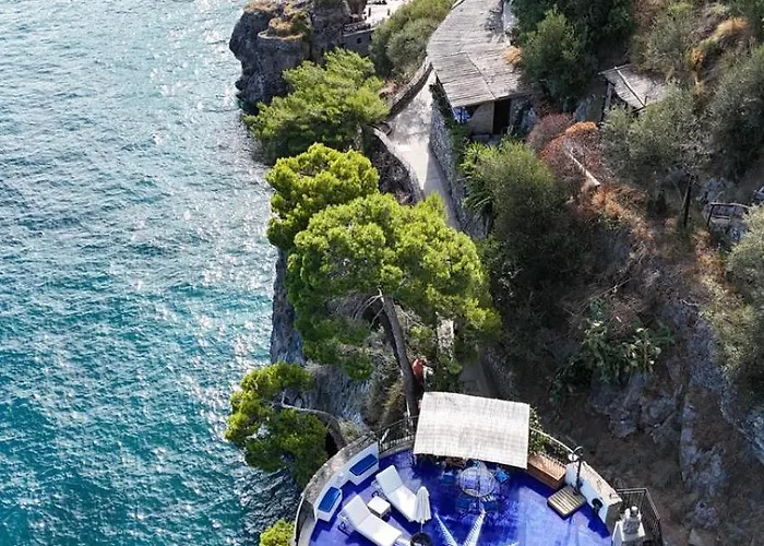 Konukevi Torre Trasita Luxury 4*