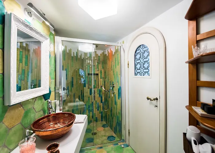 Villa Torre Trasita Luxury Suites