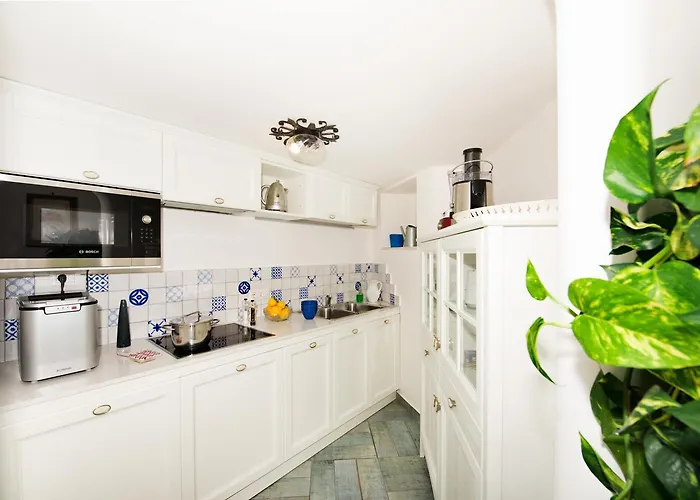 Гостевой дом Villa Torre Trasita Luxury Suites 4*