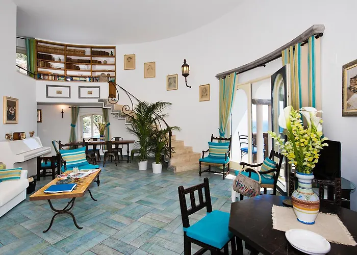 Konukevi Torre Trasita Luxury