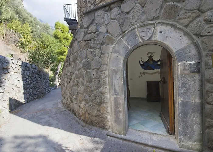 Гостевой дом Villa Torre Trasita Luxury Suites