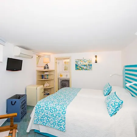 Torre Trasita Luxury בית הארחה