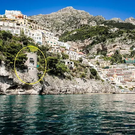 Torre Trasita Luxury Гостьовий будинок